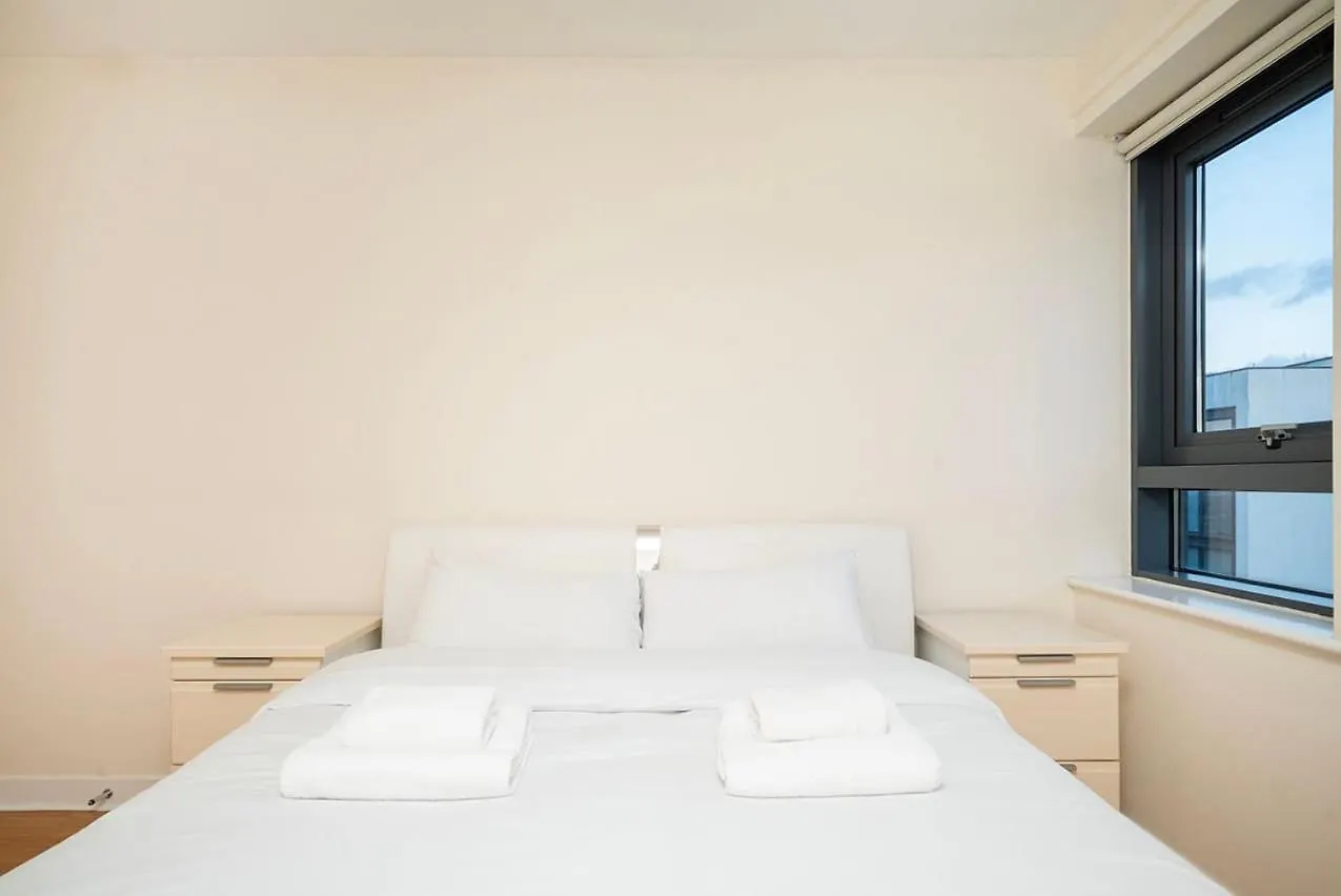 Charming Flat Close To London Stadium Apartmán